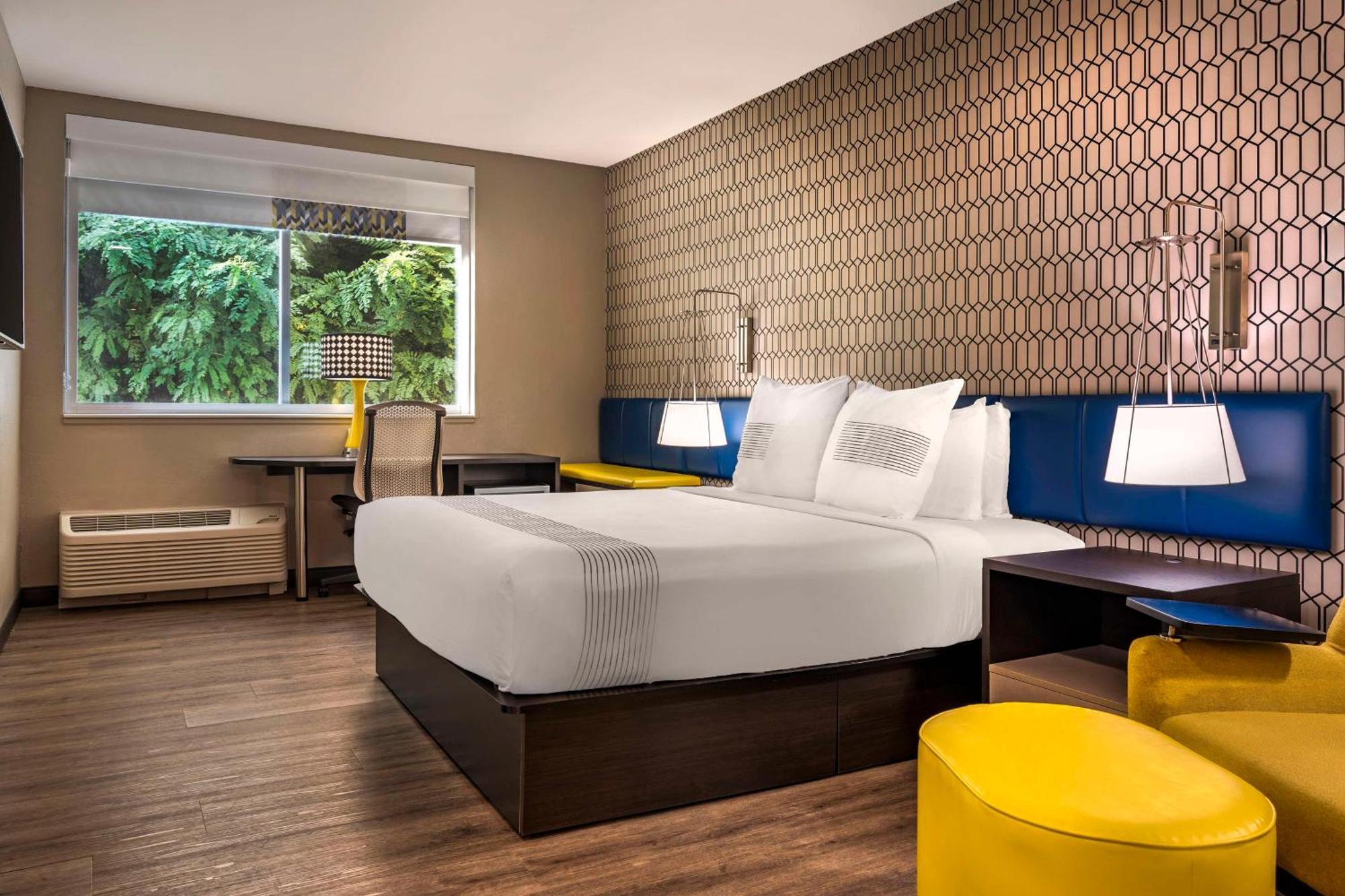Glo Hotel Asheville-Blue Ridge Parkway Esterno foto