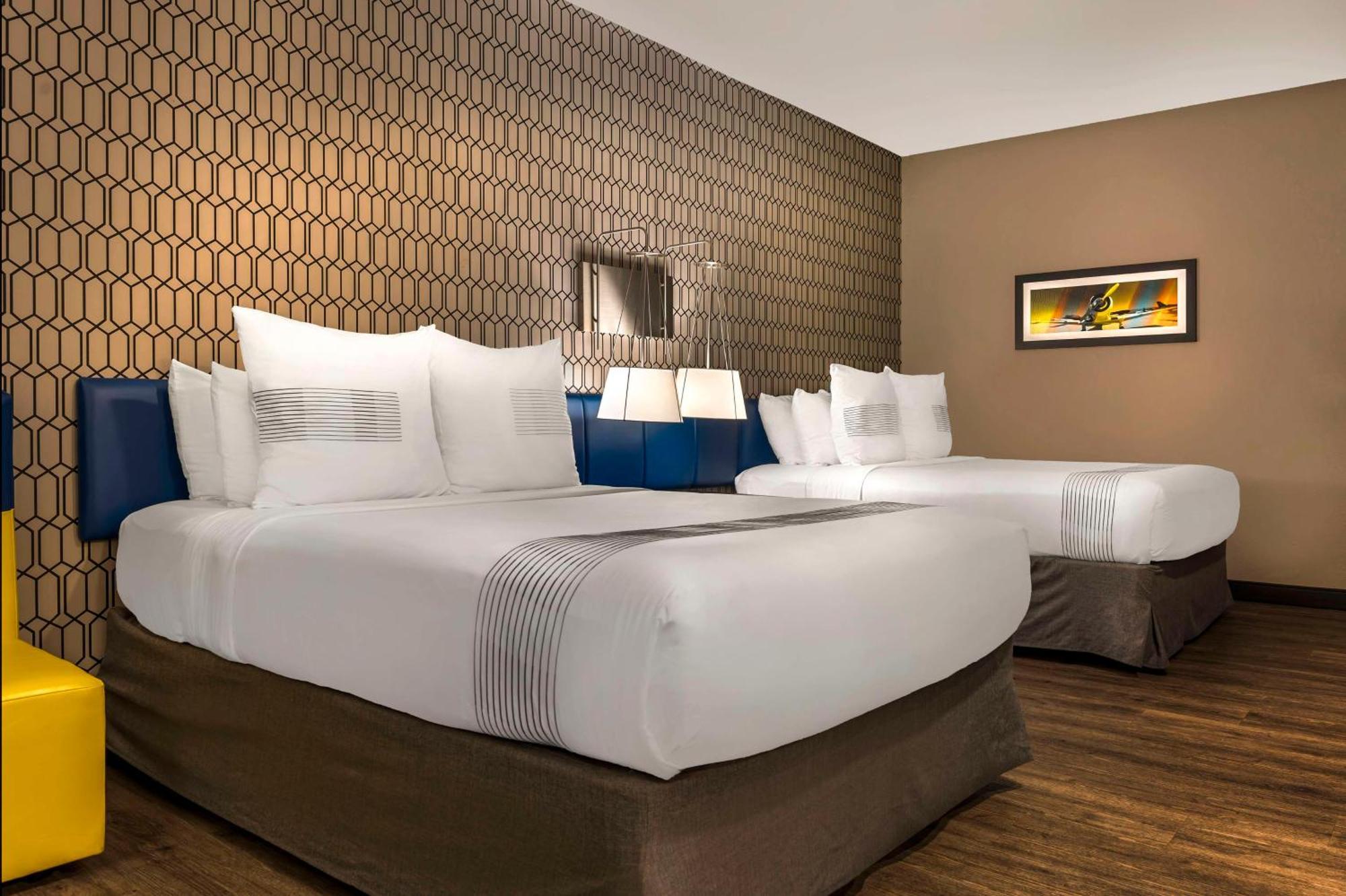 Glo Hotel Asheville-Blue Ridge Parkway Esterno foto