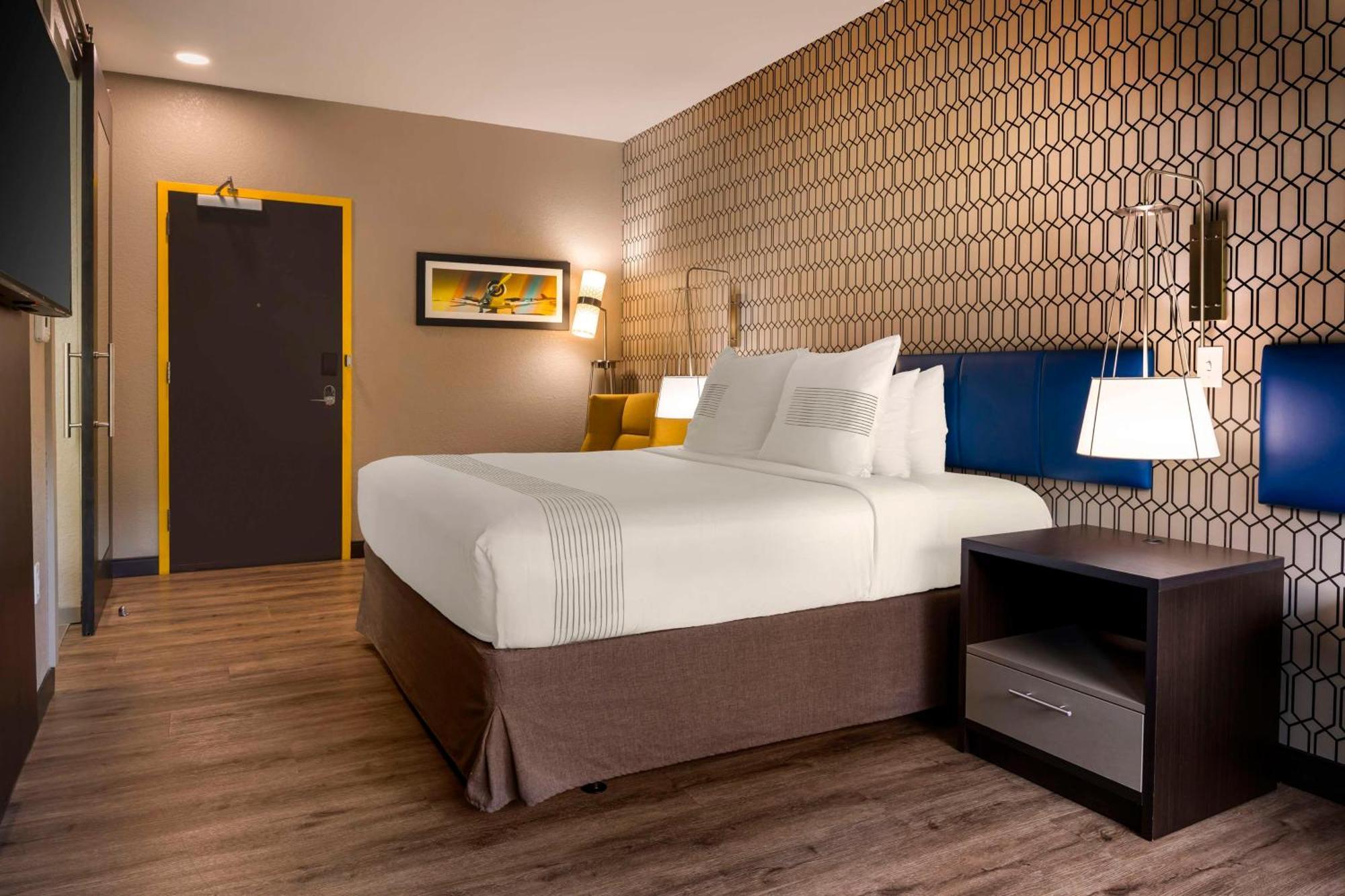 Glo Hotel Asheville-Blue Ridge Parkway Esterno foto